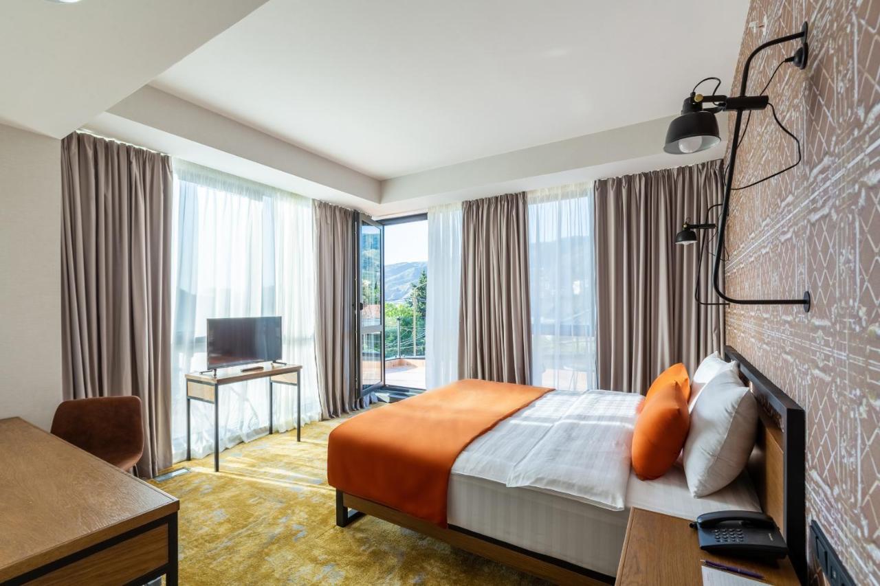 Biography Design Tbilisi Hotel Ngoại thất bức ảnh